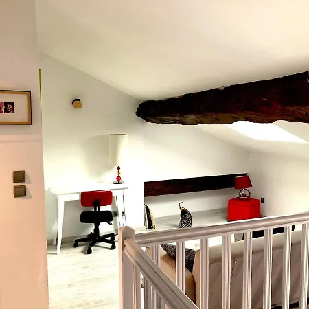 Elegant And Cozy 2 Bedrooms With Private Parking Апартаменты *